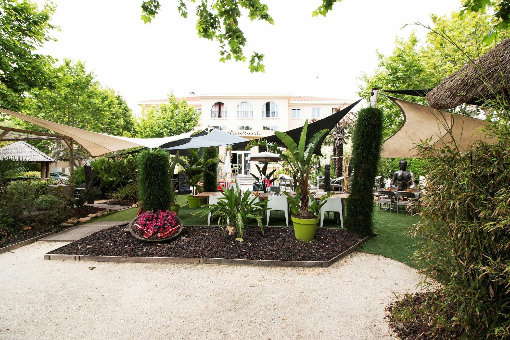 Adonis Sanary Grand Hotel Des Bains Exterior photo